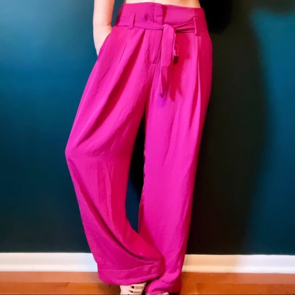High waisted, fuchsia wide leg pant - Picture 1 of 3